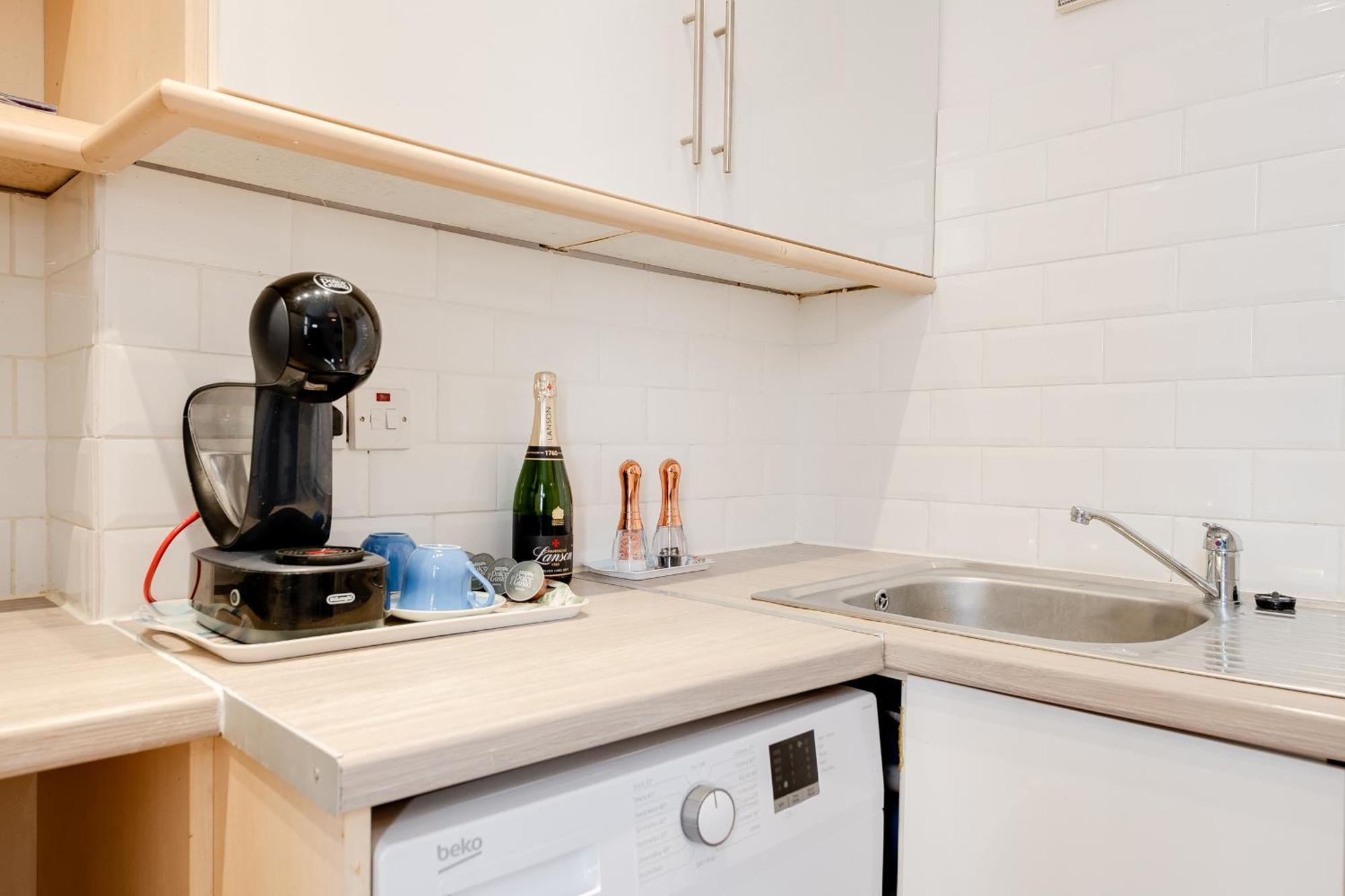 Apartamento Dockyard Hideaway Nr Gunwharf Quays Portsmouth Exterior foto
